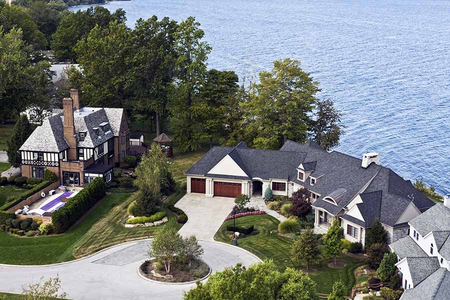 Homes on Lake Michigan
